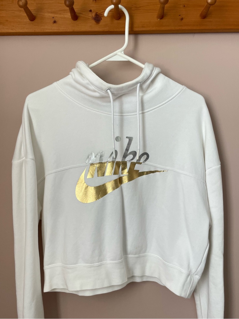 Nike White Cowl Neck Crop Sweatshirt with Gold Swoosh - women’s Small
